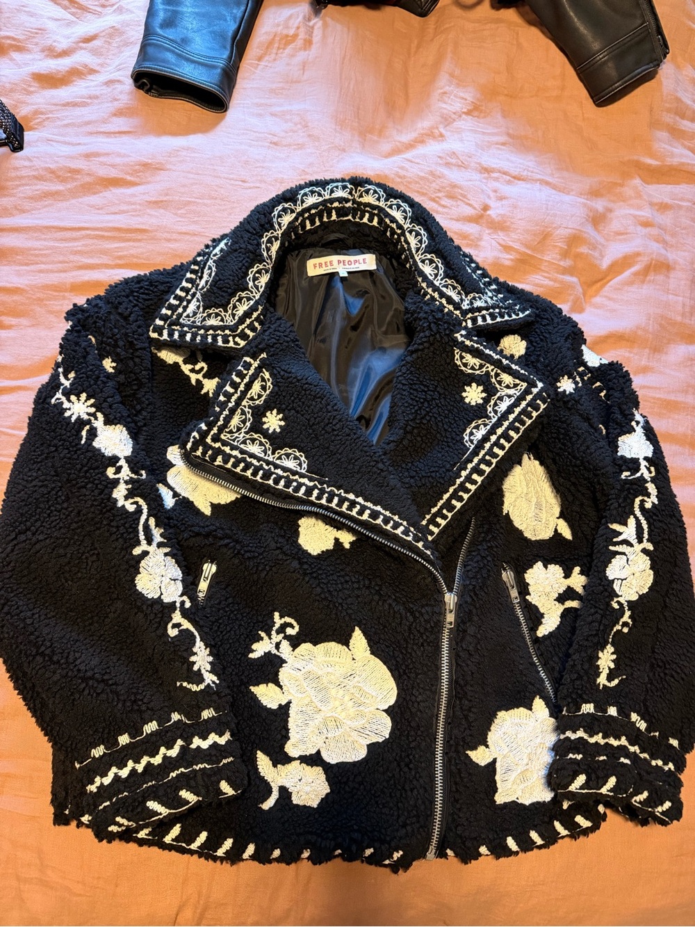 Free People Maya Embroidered Sherpa jacket - Picture 4 of 7